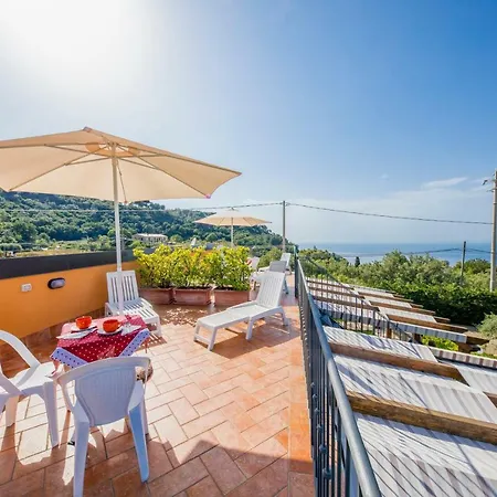 Hills House Cefalu
